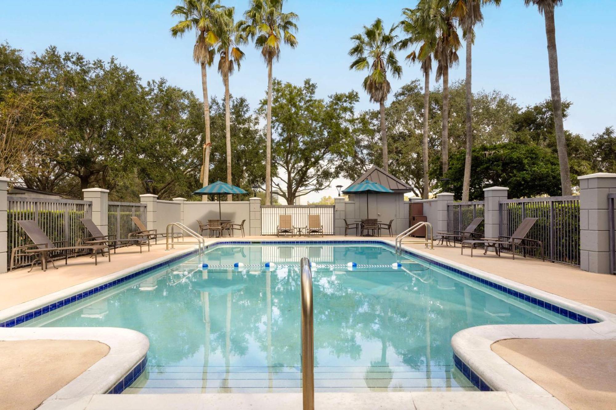 Hyatt Place Orlando Airport Экстерьер фото